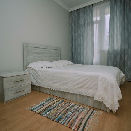 Giorgi Home Batumi Exterior foto